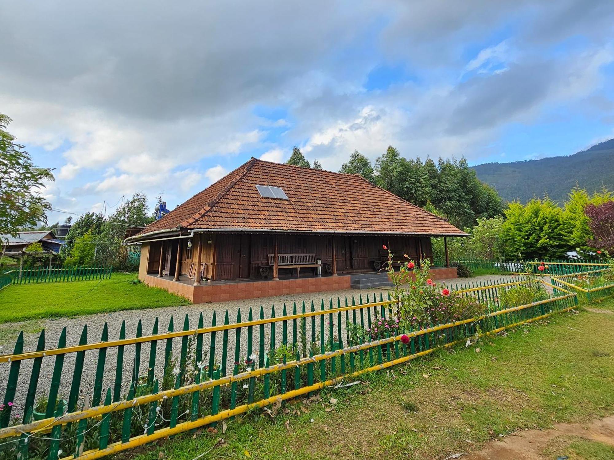 Nature Castle -Traditional Villa,Vattavada Kottakamboor Zewnętrze zdjęcie
